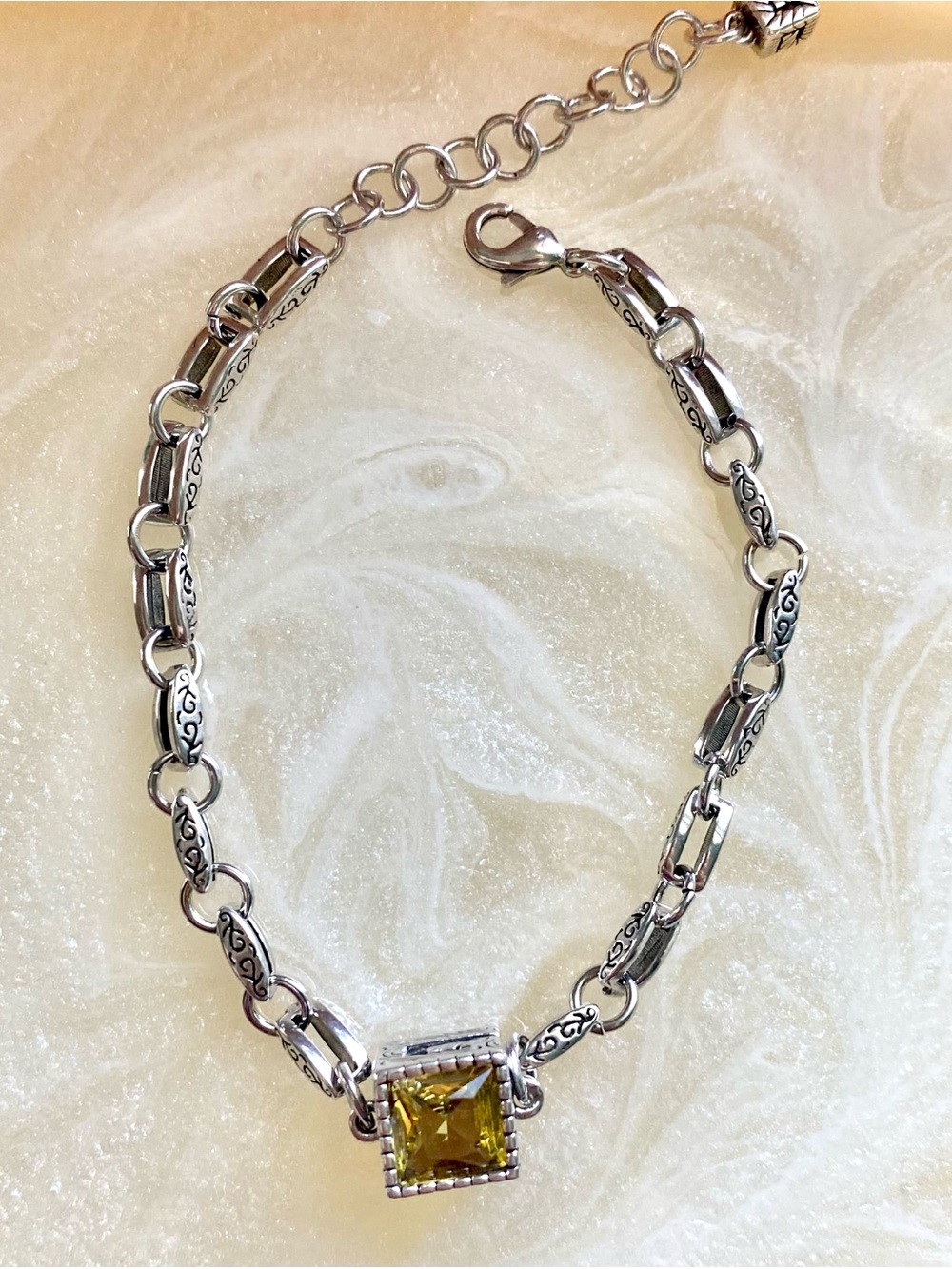 Sterling Silver Chain bracelet with square pendant
